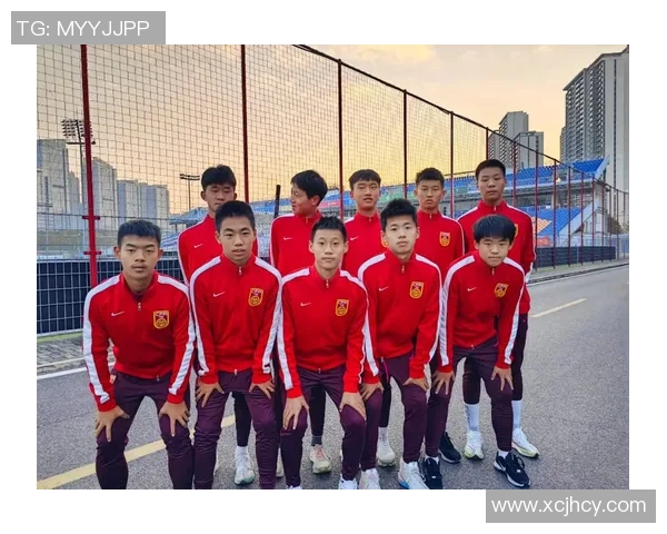 足球明星与现役球队的完美结合展现足球魅力与激情